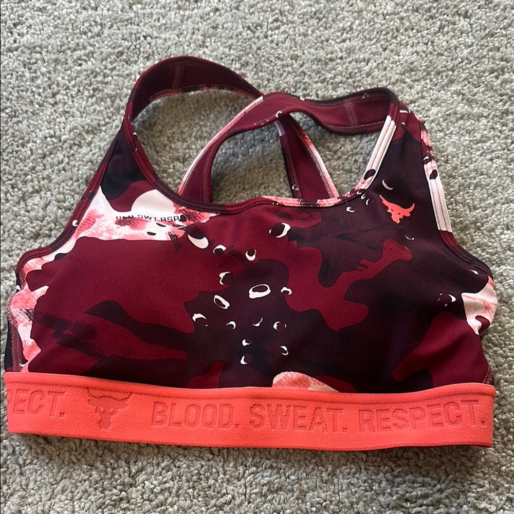 Under Armour Red and Orange Sports Bra Moisture-Wicking Racerback